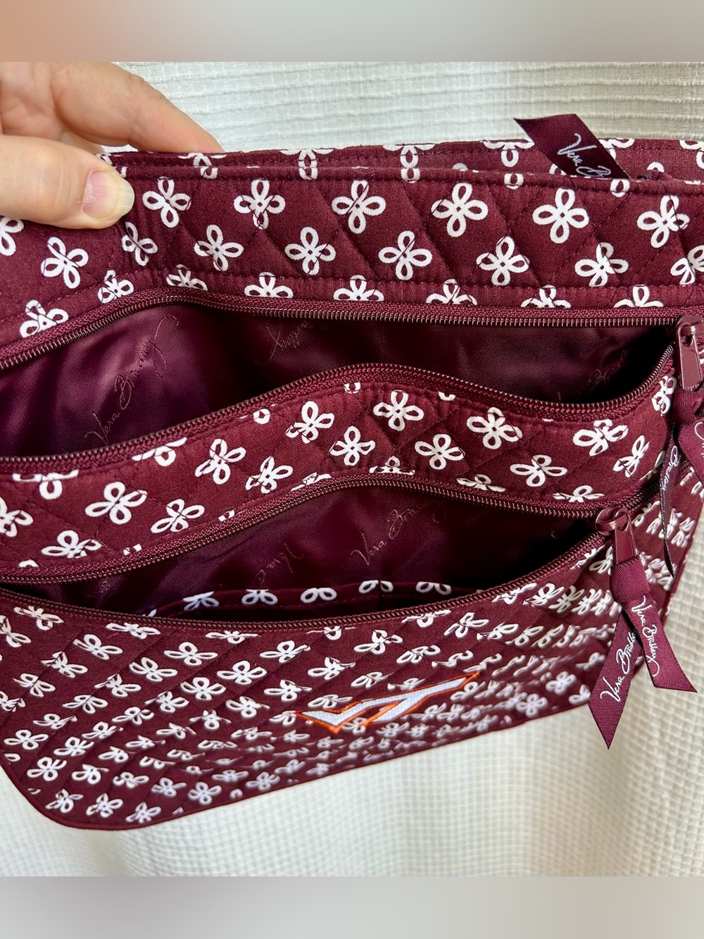 Vera Bradley Maroon Quilted Crossbody Collegiate VT Virginia Tech - Picture 3 of 5